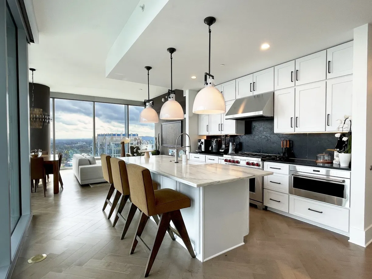 Nashville, TN Real Estate | View 1616 West End Ave, 2607 | 2 Beds, 2 Baths