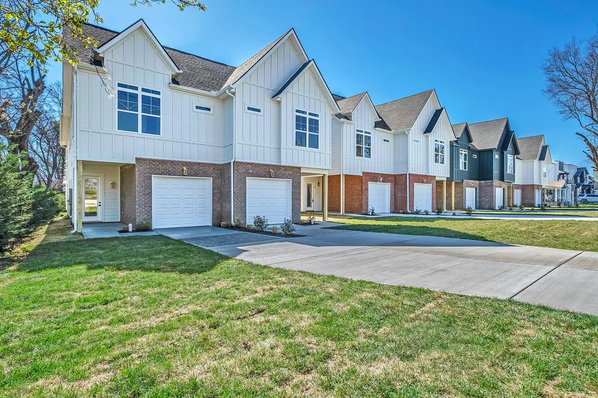 Nashville, TN Real Estate | View 1838 Ashton Ave | Listing