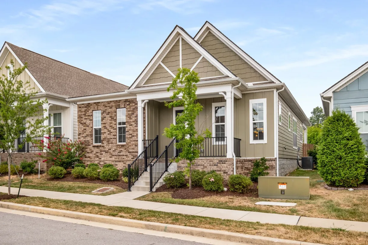 Nashville, TN Real Estate | View 2053 Kirkwall Dr | Listing
