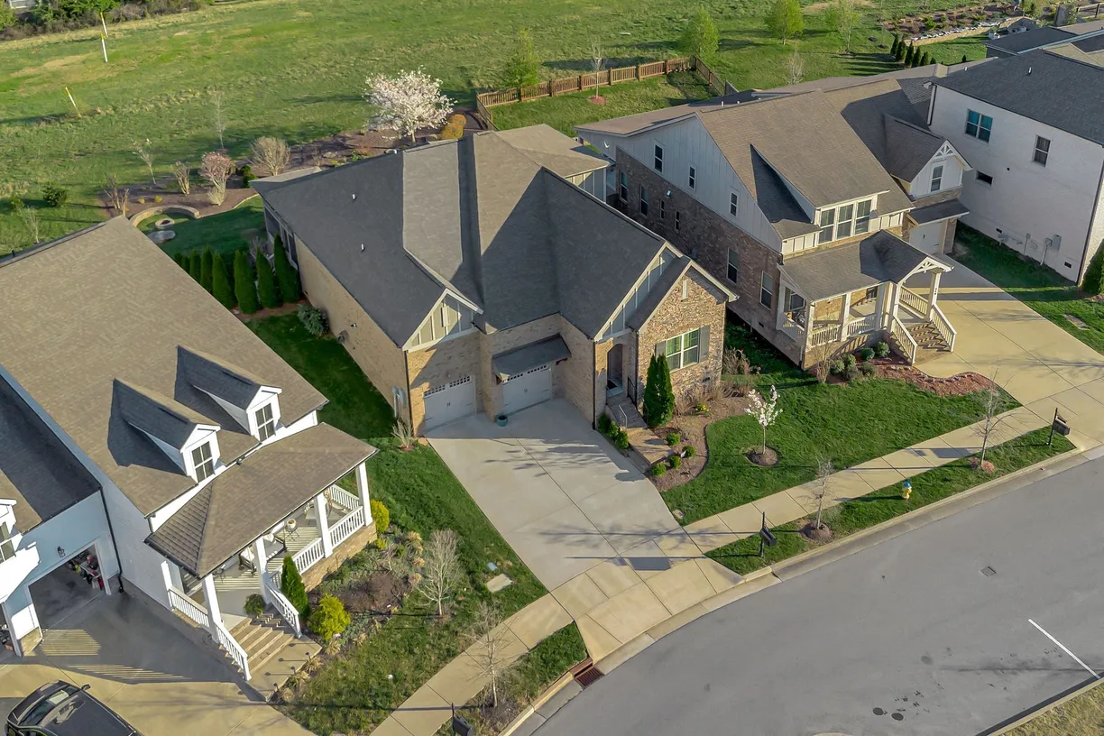 Nashville, TN Real Estate | View 454 River Bluff Dr | Listing