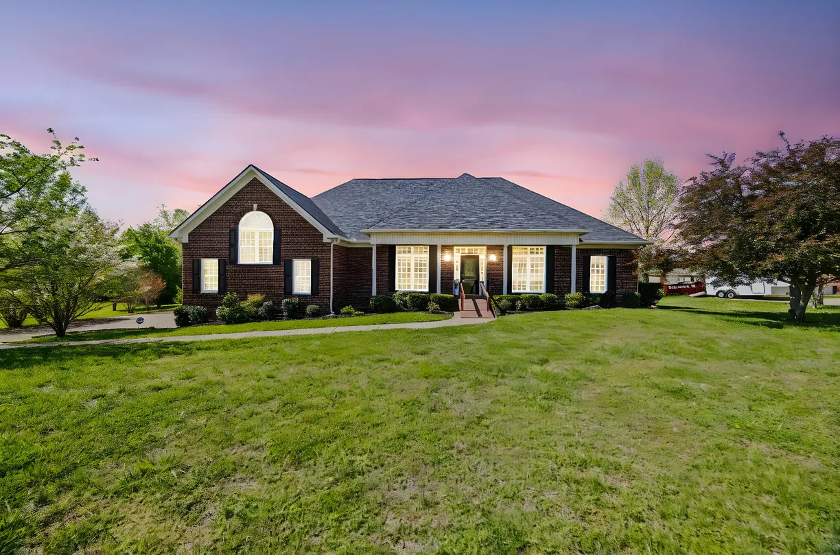 Nashville, TN Real Estate | View 2102 Donna Kaye Ct | 3 Beds, 2 Baths