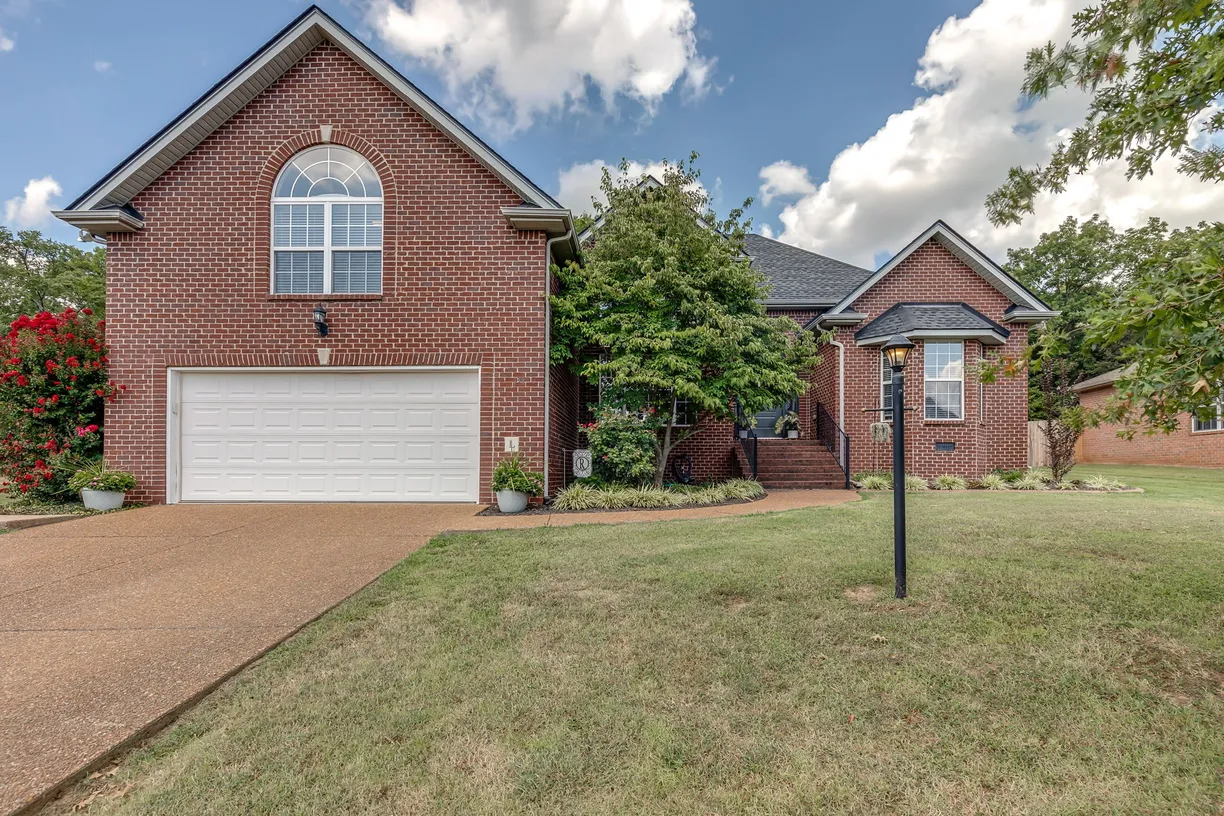 Nashville, TN Real Estate | View 134 Normandy Dr | 3 Beds, 2 Baths