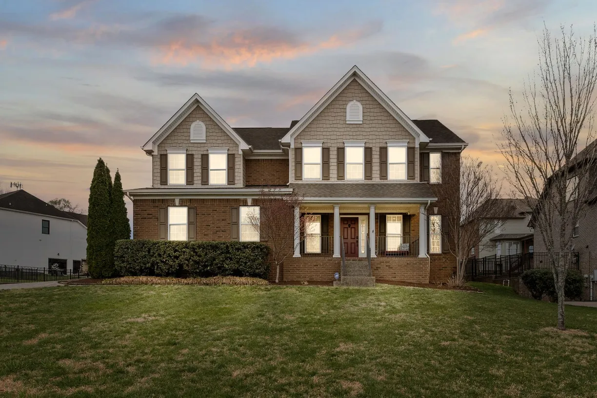 Nashville, TN Real Estate | View 1931 Portview Dr | Listing