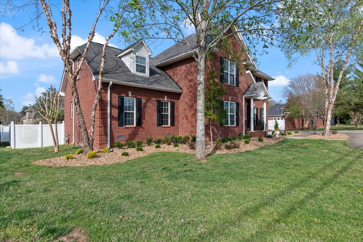 Nashville, TN Real Estate | View 2910 Sulphur Springs Rd | Listing