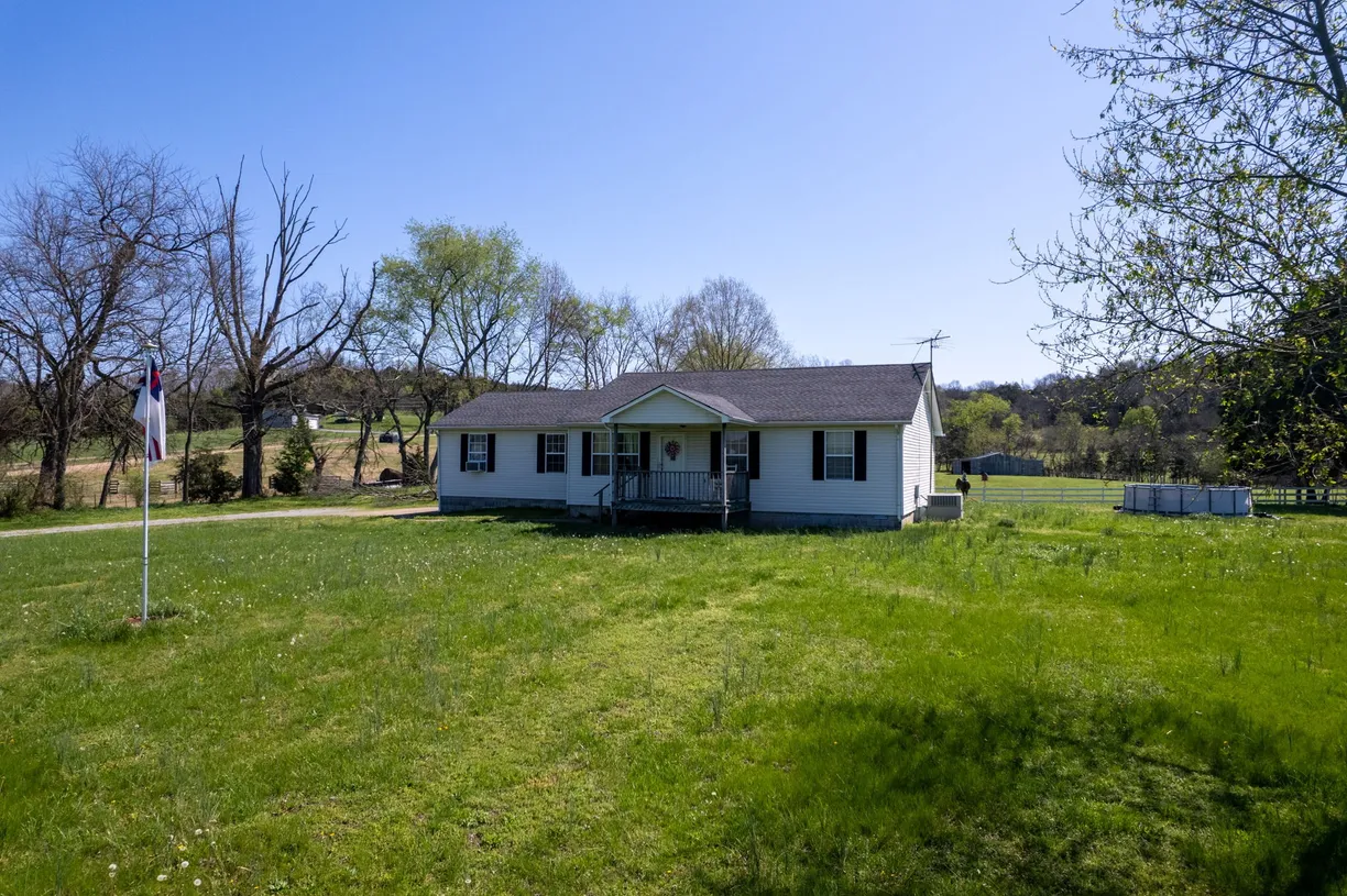Nashville, TN Real Estate | View 5555 New Harmony Rd | 3 Beds, 2 Baths