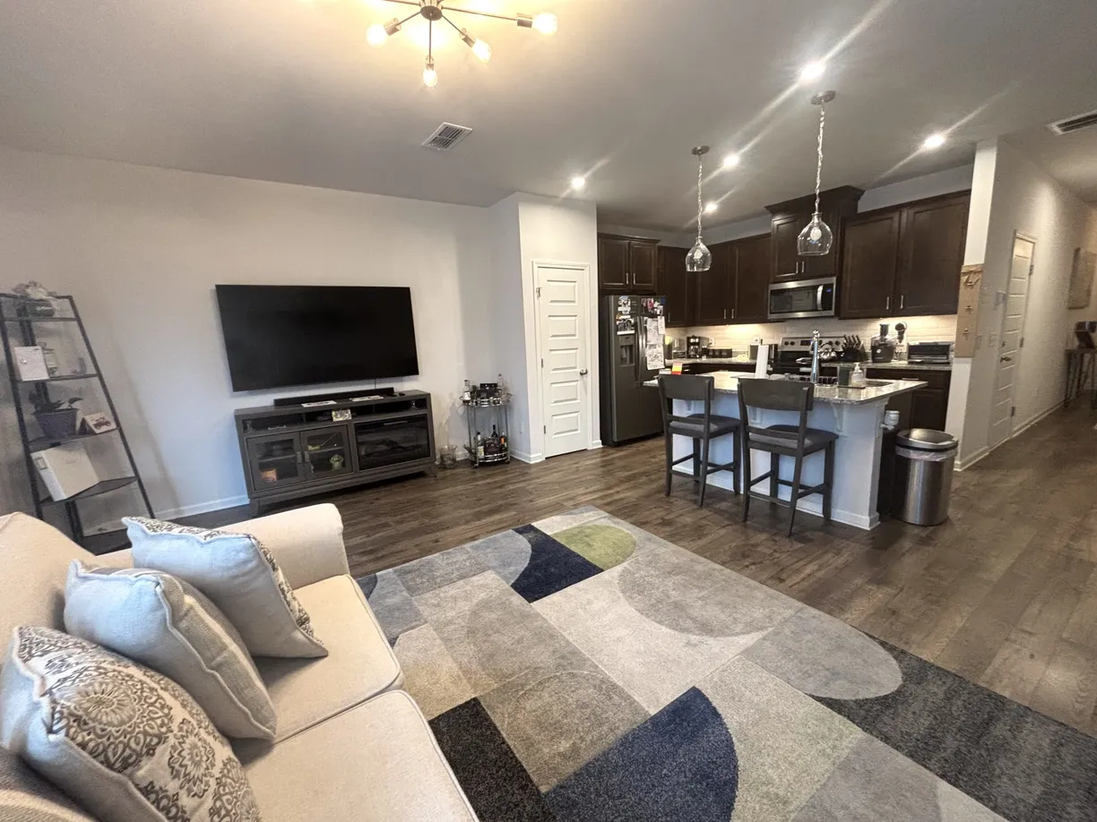 Nashville, TN Real Estate | View 305 Victoria Dr | Listing
