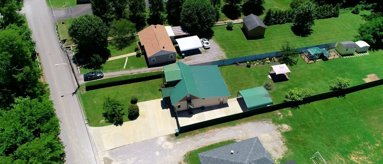 Nashville, TN Real Estate | View 704 Page Ave | 5 Beds, 1 Bath