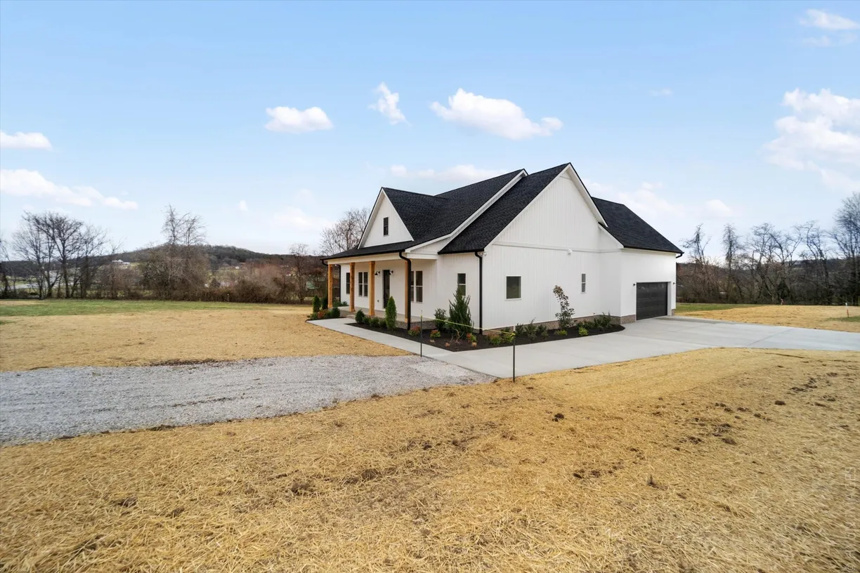 Nashville, TN Real Estate | View 1900 Highway 25 | Listing