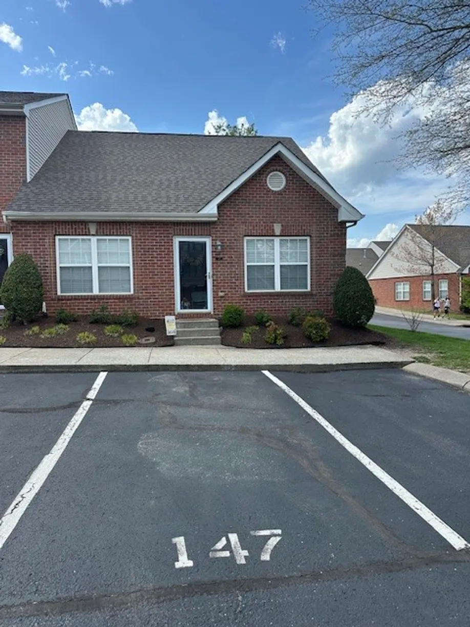 Nashville, TN Real Estate | View 1101 Downs Blvd, 147 | Listing