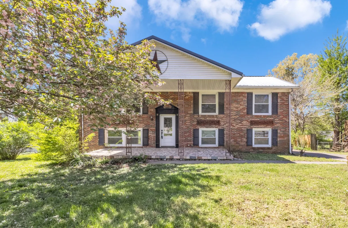 Nashville, TN Real Estate | View 206 Kings Deer Dr | 3 Beds, 2 Baths