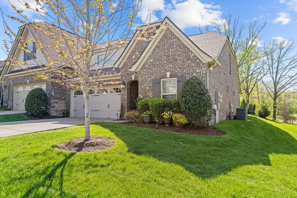 Nashville, TN Real Estate | View 1007 Callaway Dr | 3 Beds, 3 Baths