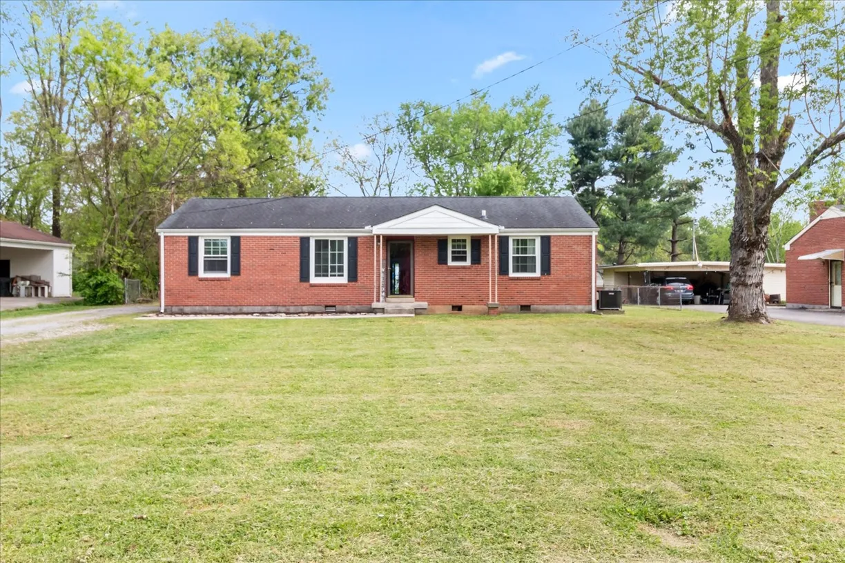 Nashville, TN Real Estate | View 1906 Sherrill Blvd | 3 Beds, 2 Baths