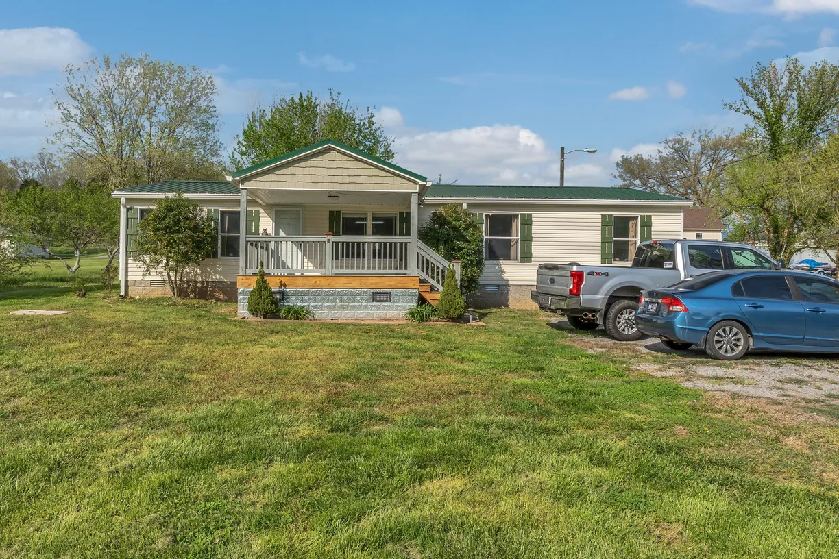 Nashville, TN Real Estate | View 8284 Old Springfield Pike | Listing