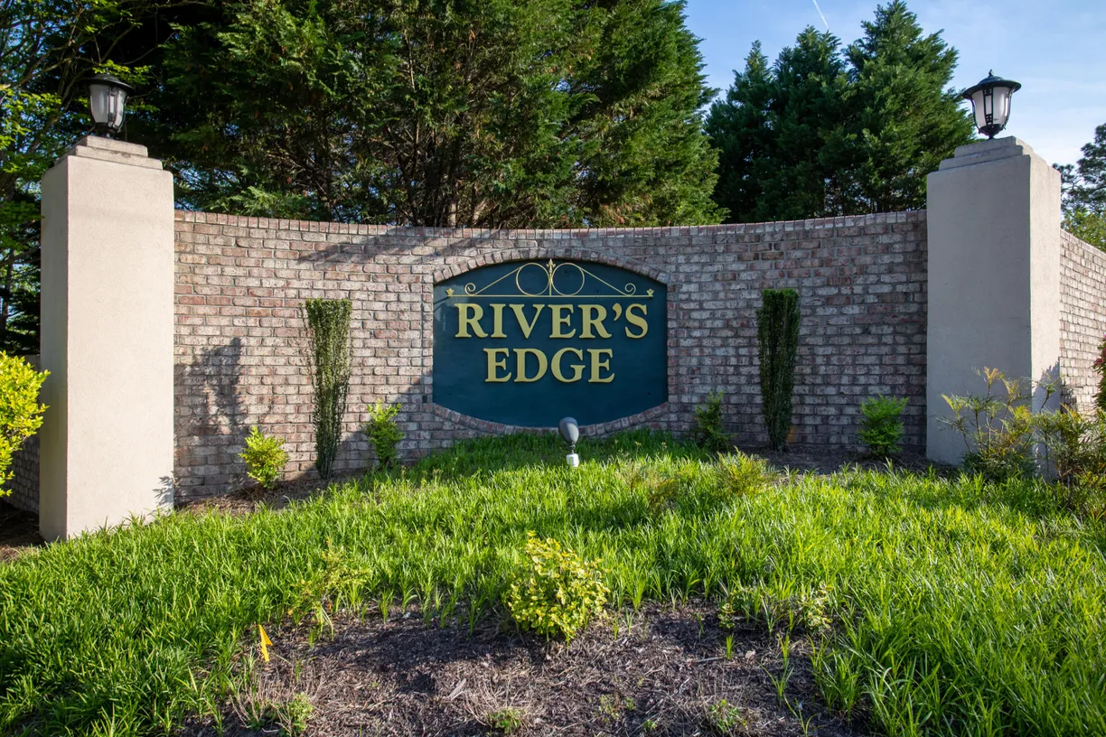 Wilmington, NC Real Estate | View 3901 River Front, 102 | 2 Beds, 2 Baths