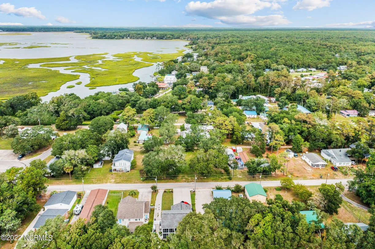 Wilmington, NC Real Estate | View 396/400 Lockwood Folly | Listing
