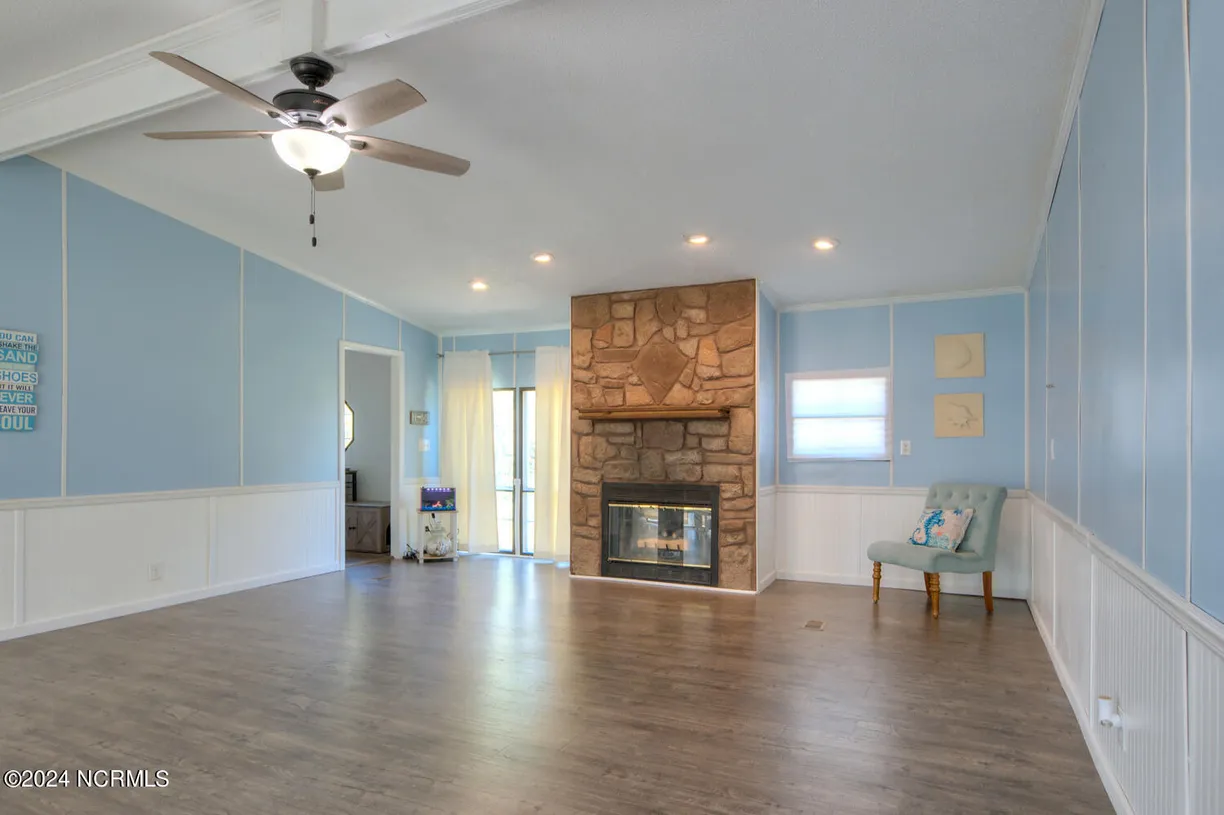 Wilmington, NC Real Estate | View 4225 Main Sail | Listing