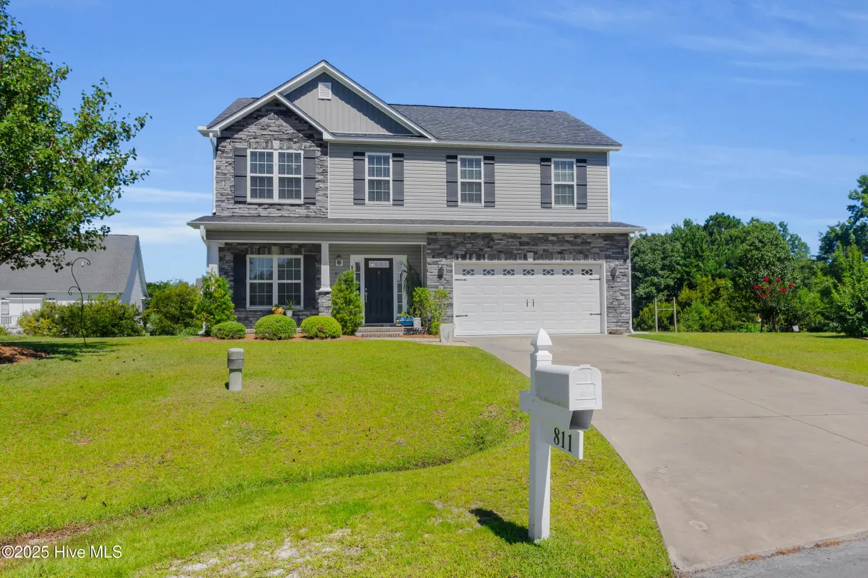 Raleigh, NC Real Estate | View 811 Sea Chaser | 3 Beds, 2 Baths
