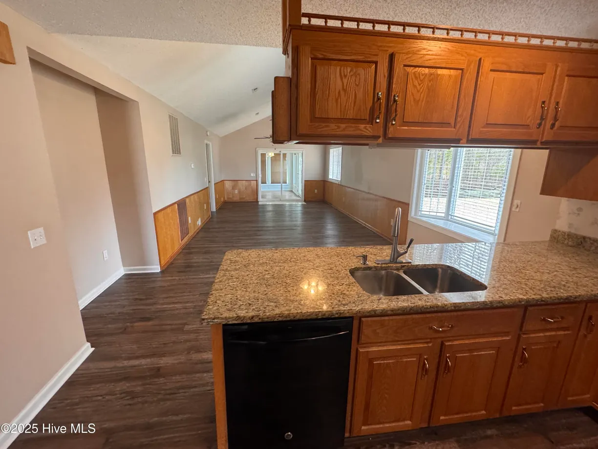 Wilmington, NC Real Estate | View 250 Waccamaw Shores | Listing