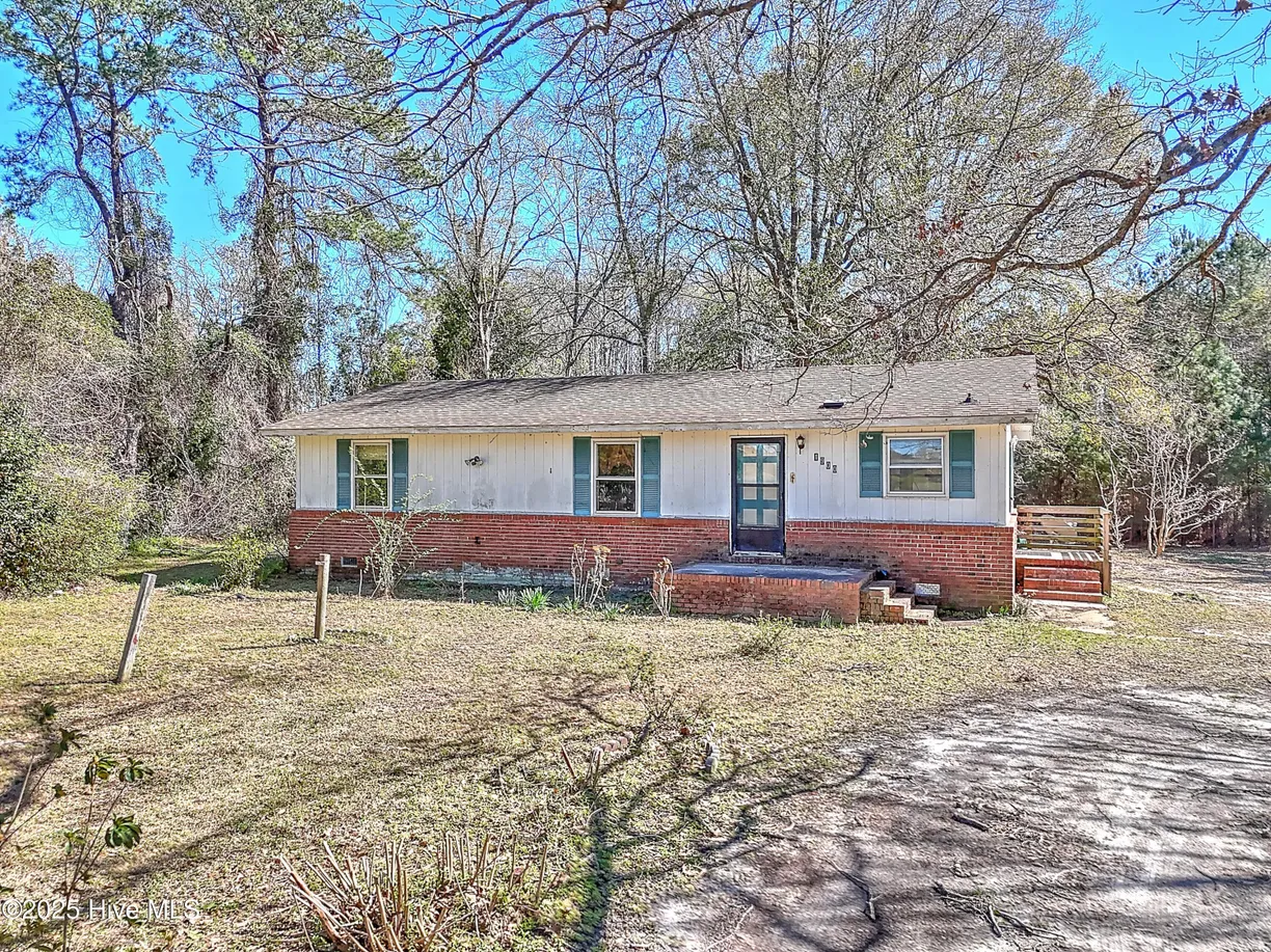 Wilmington, NC Real Estate | View 1900 Old Ocean | 3 Beds, 2 Baths