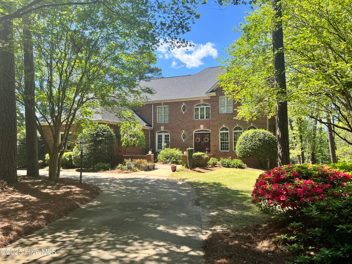 Wilmington, NC Real Estate | View 421 Dogwood | Listing