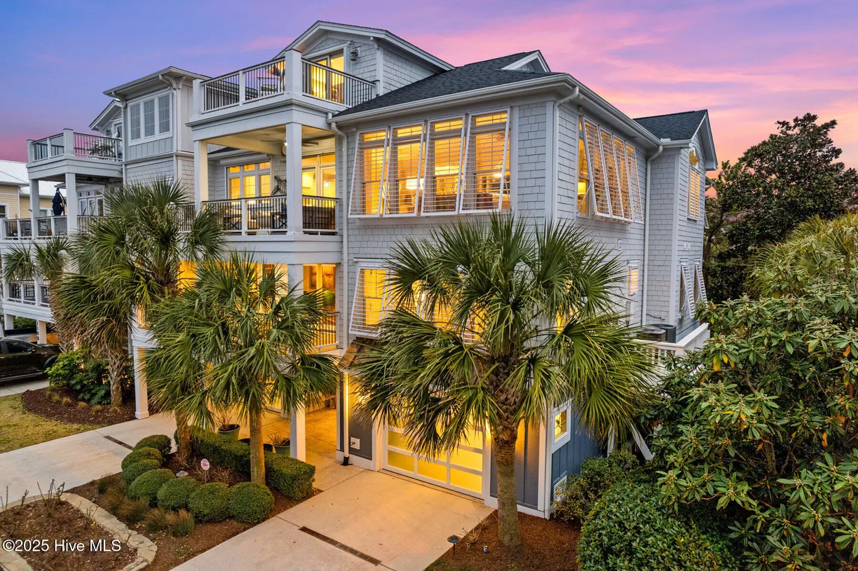 Wilmington, NC Real Estate | View 119 S Lumina, A | Listing