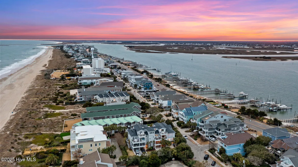Wilmington, NC Real Estate | View 119 S Lumina, A | Listing