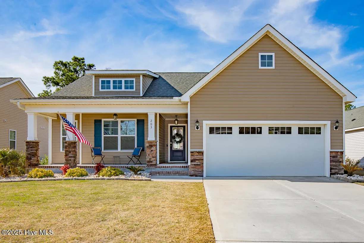 Wilmington, NC Real Estate | View 203 Pastoral | 3 Beds, 2 Baths