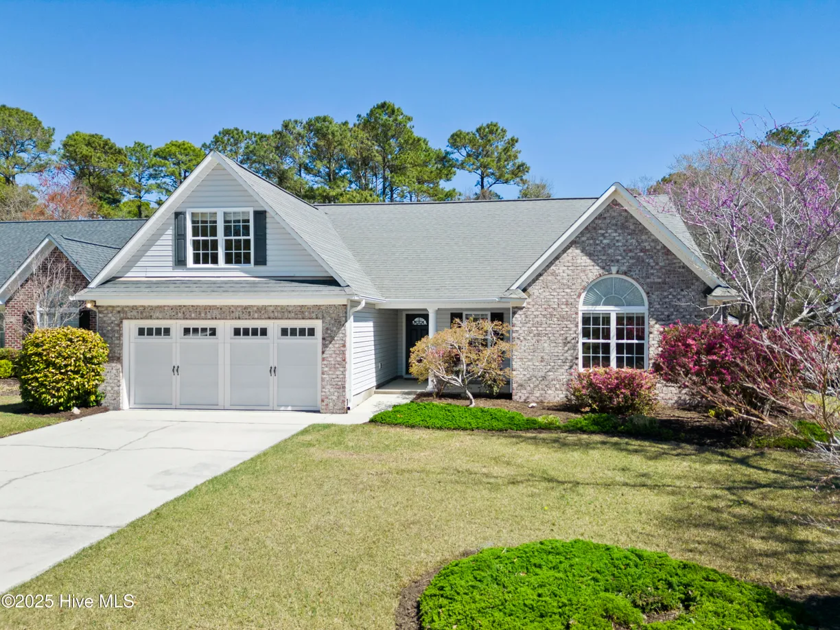 Wilmington, NC Real Estate | View 8686 Grayson Park | 3 Beds, 2 Baths