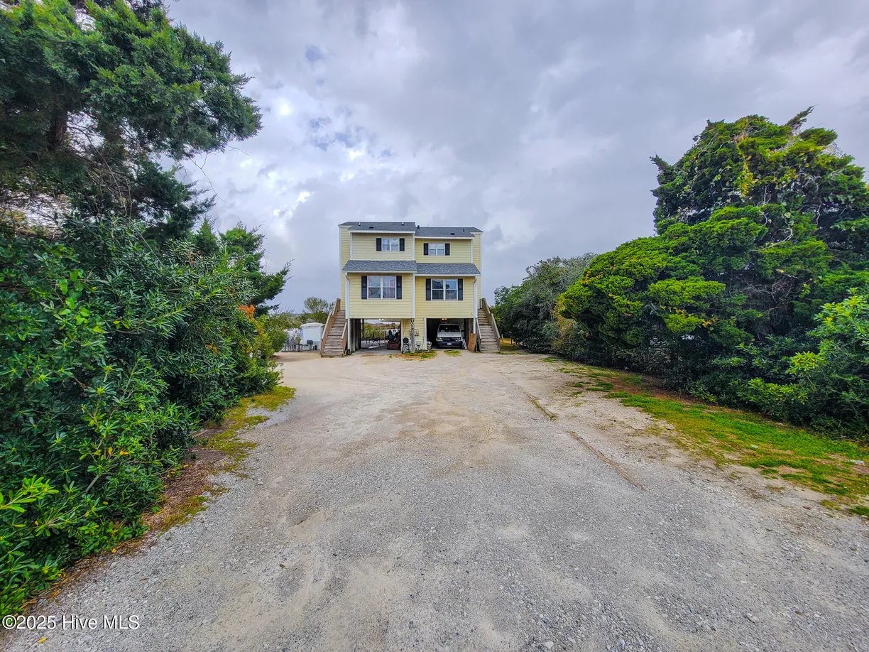 Wilmington, NC Real Estate | View 703 S Topsail | Listing