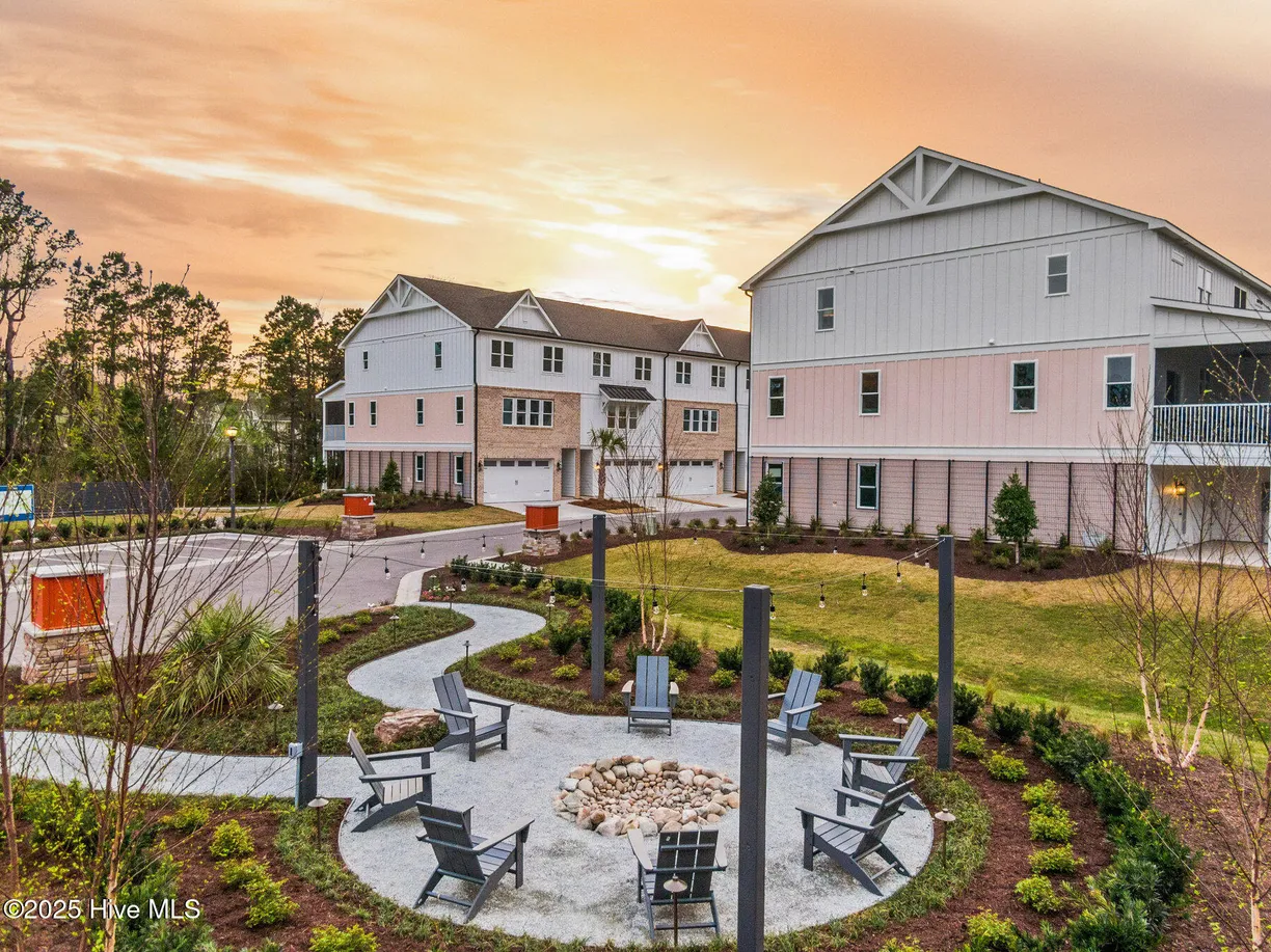 Wilmington, NC Real Estate | View 802 Anchors Bend | 2 Beds, 2 Baths