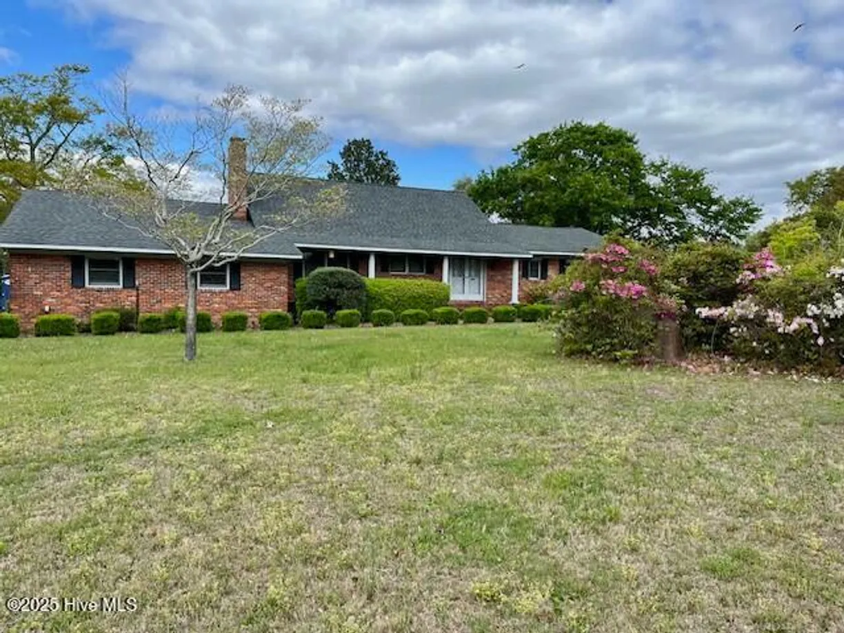 Wilmington, NC Real Estate | View 2165 Scotts Hill Loop | Listing