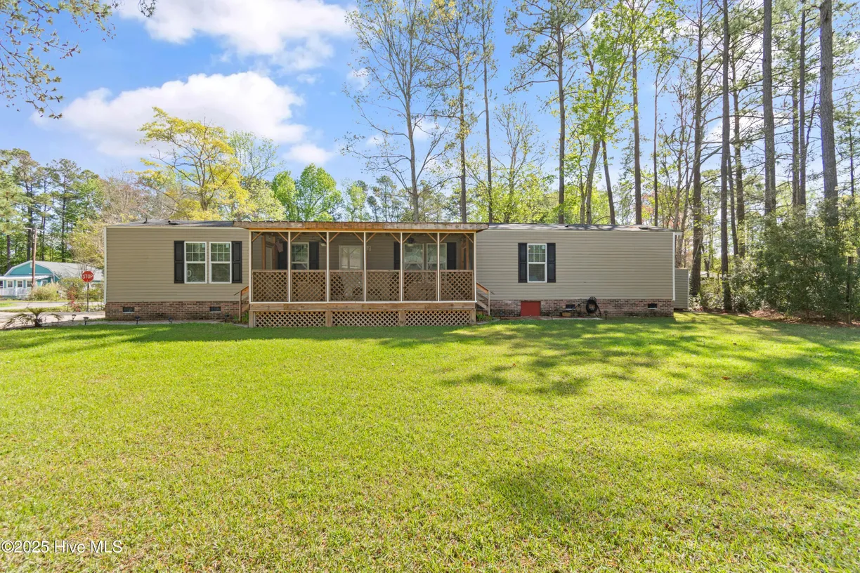 Wilmington, NC Real Estate | View 1251 Phillip | Listing