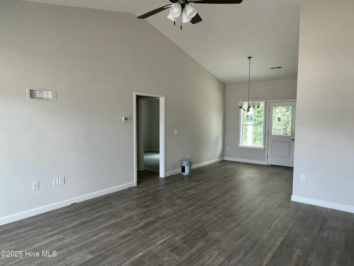 Wilmington, NC Real Estate | View 102 E Sillinger | Listing