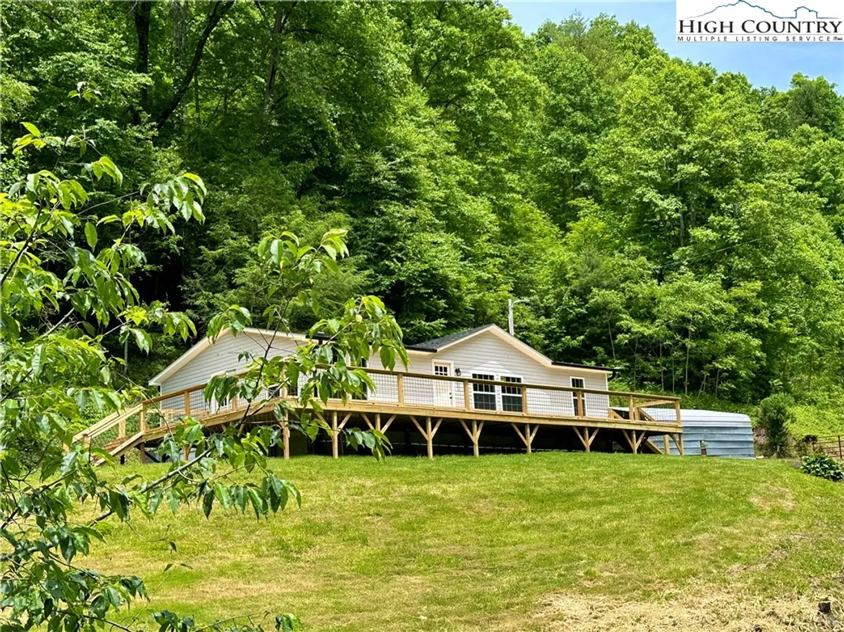 Charlotte Real Estate | View 477 Renfro Road | 3 Beds, 2 Baths