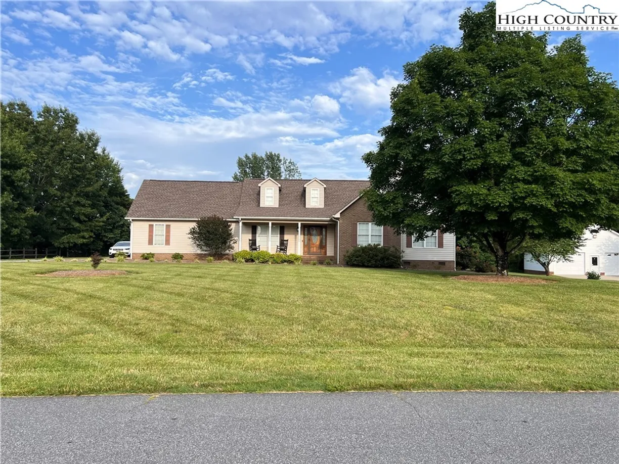 Charlotte Real Estate | View 2116 Cordia Circle | 3 Beds, 2 Baths