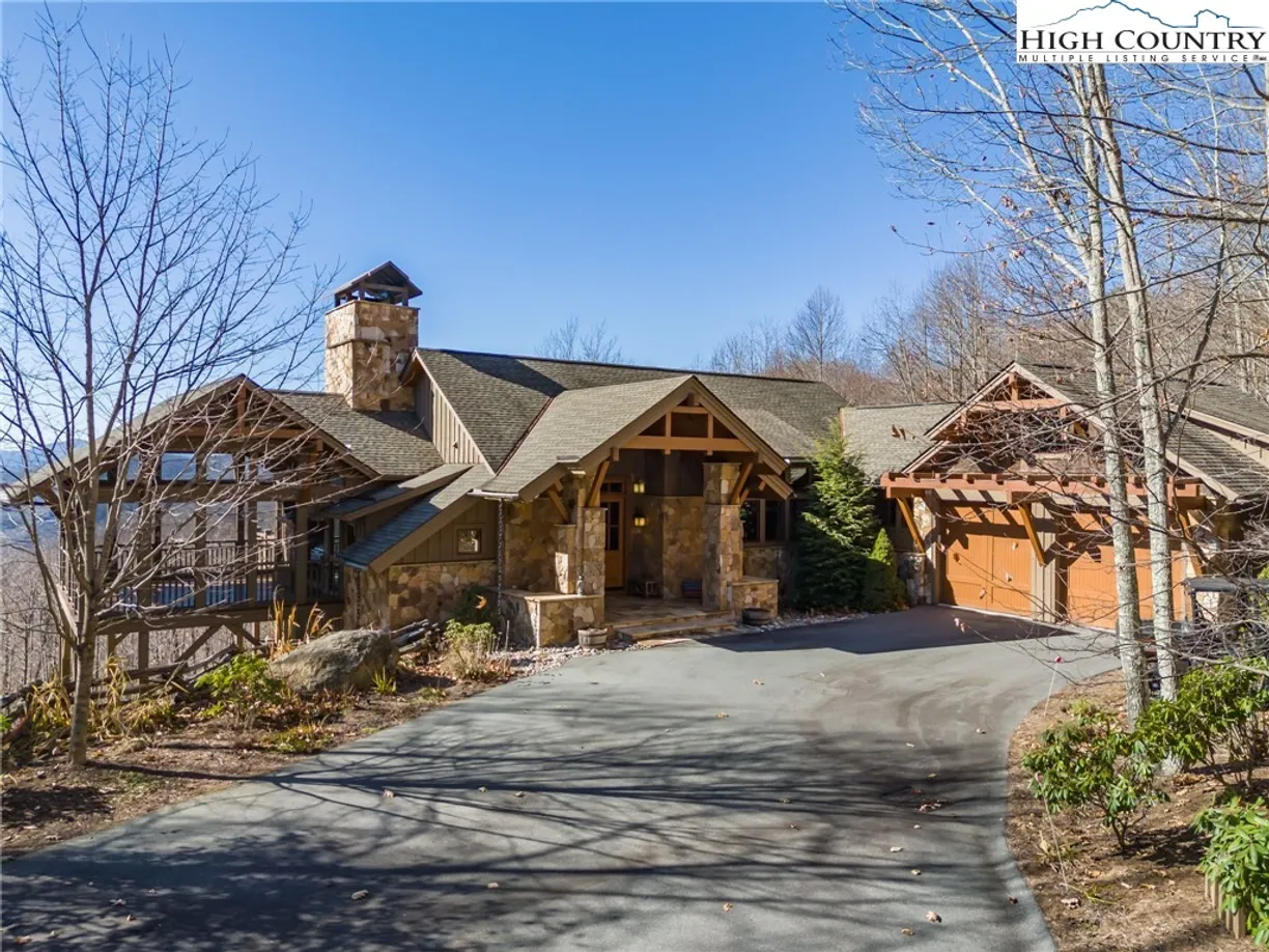 Charlotte Real Estate | View 30 Pinnacle Drive | Listing