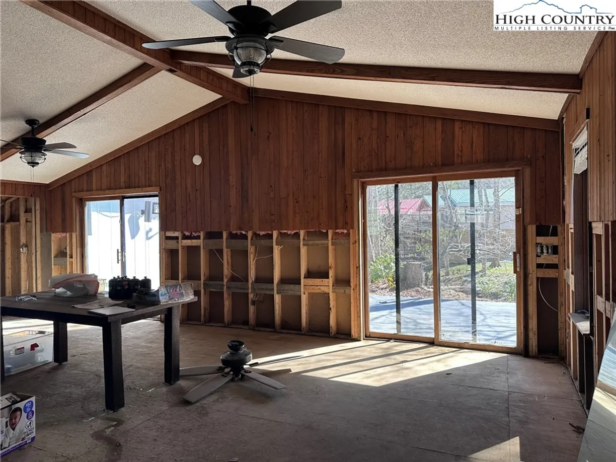 Charlotte Real Estate | View 300 River Road | Listing