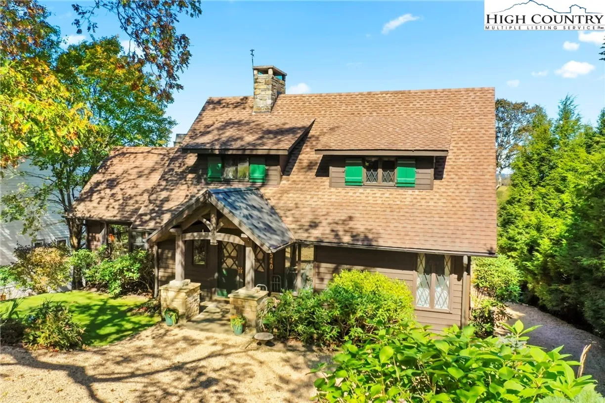 Charlotte Real Estate | View 540 Green Hill Circle | Listing