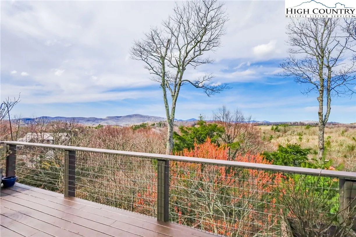 Charlotte Real Estate | View 540 Green Hill Circle | 5 Beds, 4 Baths