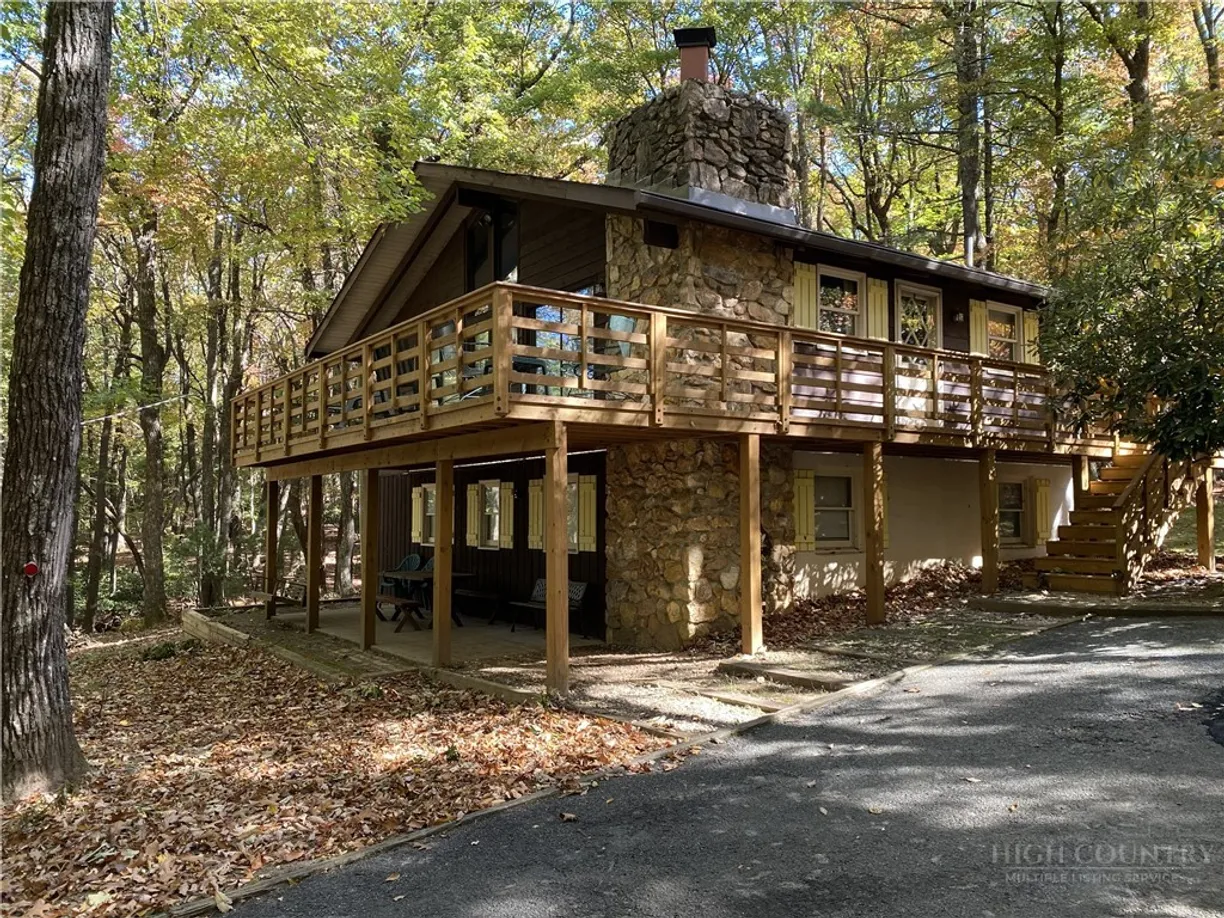 391 Country Club Road, Roaring Gap, NC 28668 Property for sale