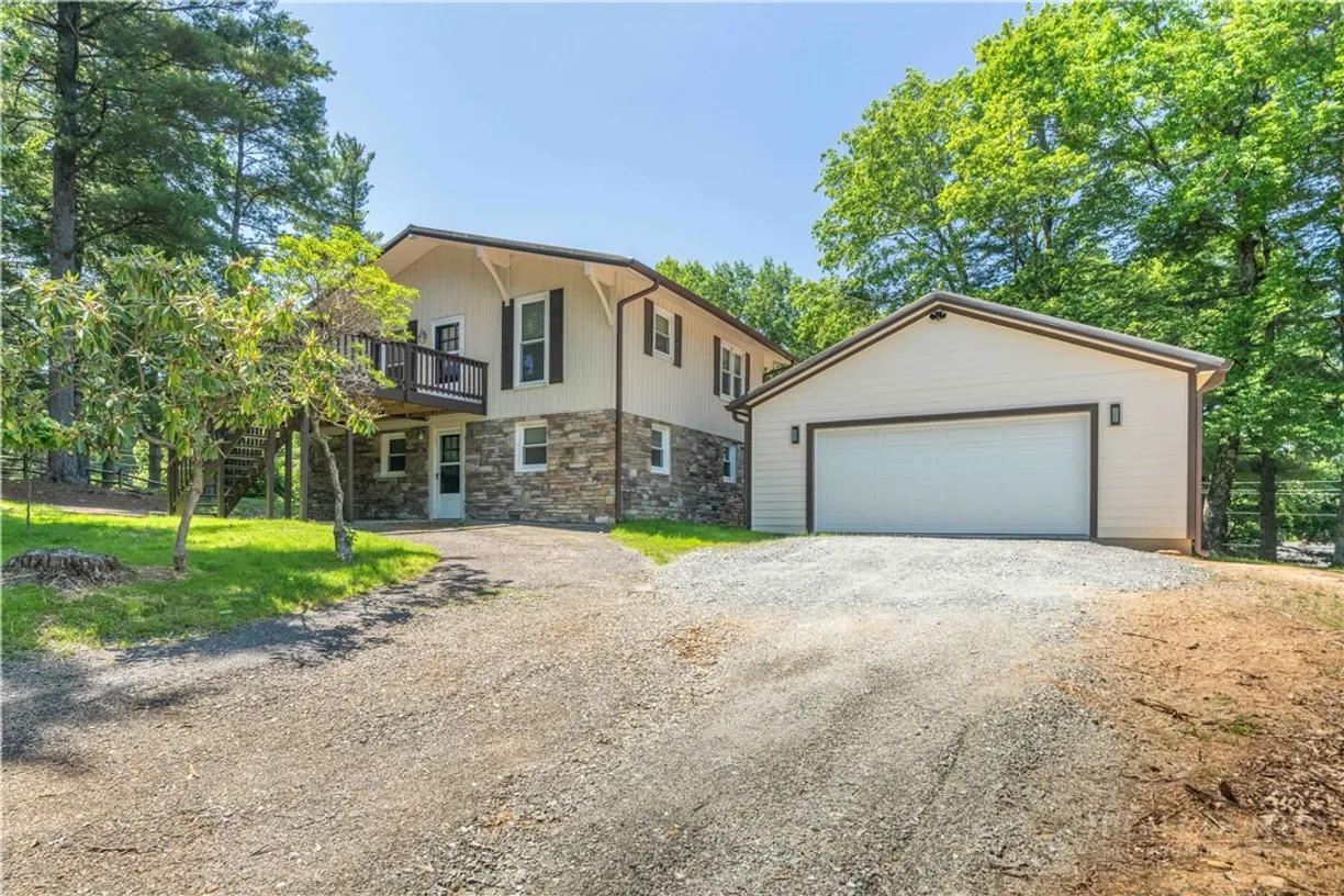 81 Pine Tree Drive, Roaring Gap, NC 28668 Property for sale