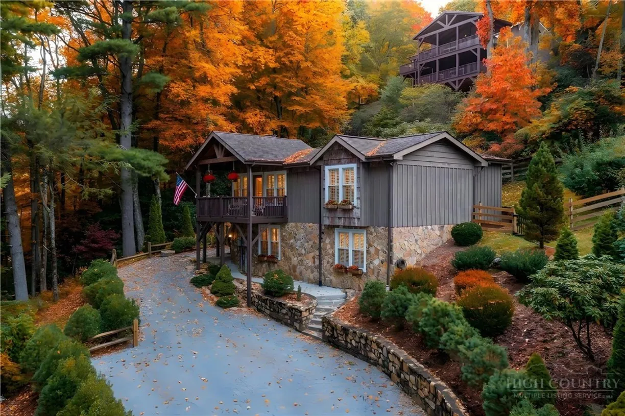 192 Mountain View Drive, Blowing Rock, NC 28605 Property for sale