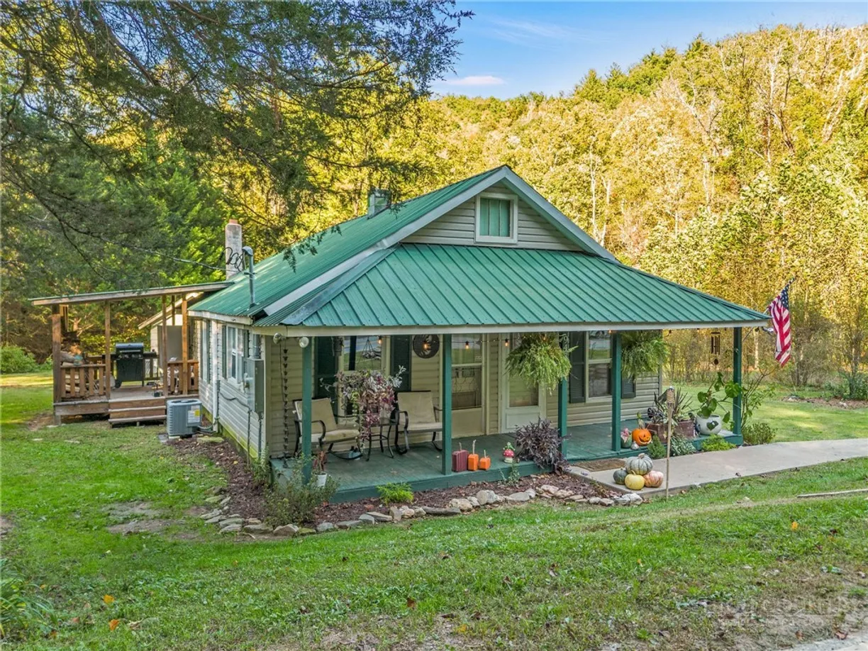 9472 N Old NC 16 Highway, Millers Creek, NC 28651 Property for sale