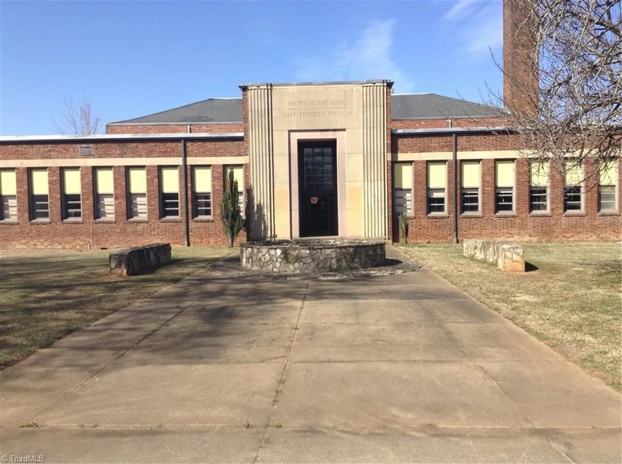 Charlotte Real Estate | View 1400 Brentwood Street