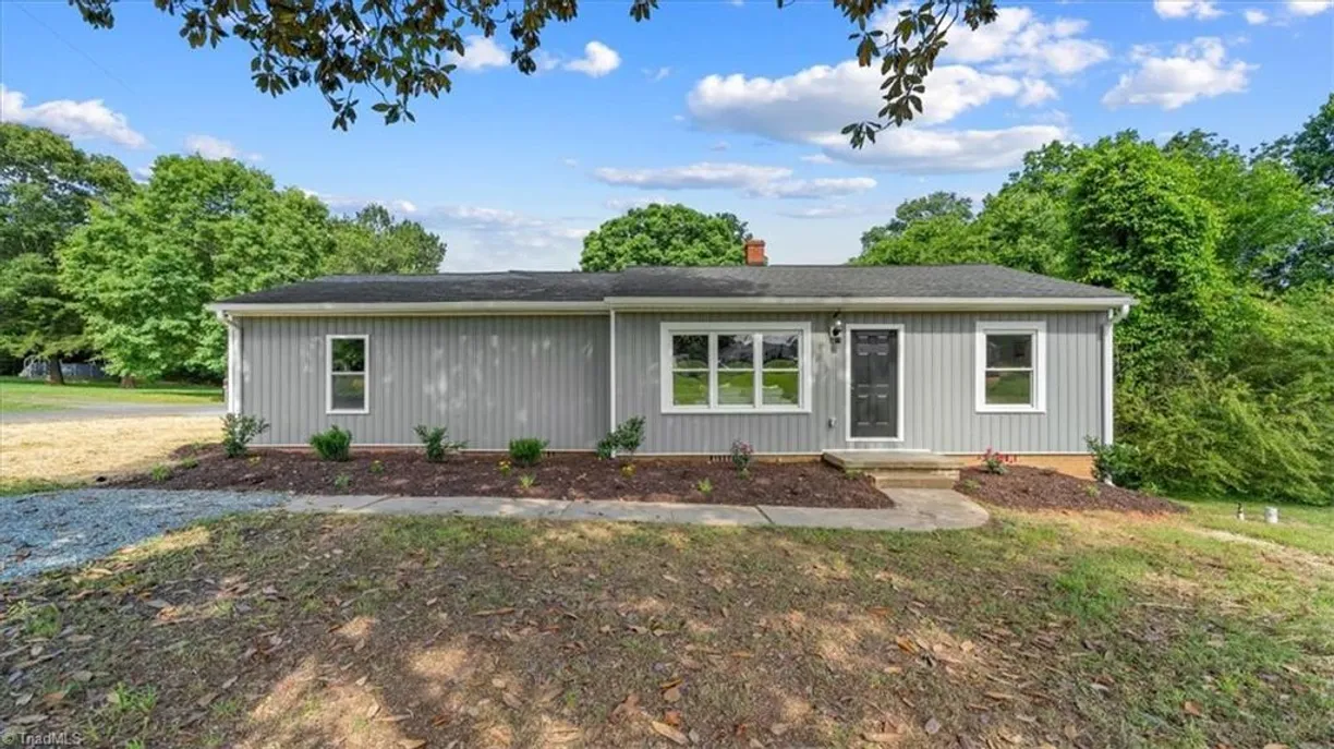 Charlotte Real Estate | View 505 Pentecostal Church Road | 4 Beds, 2 Baths
