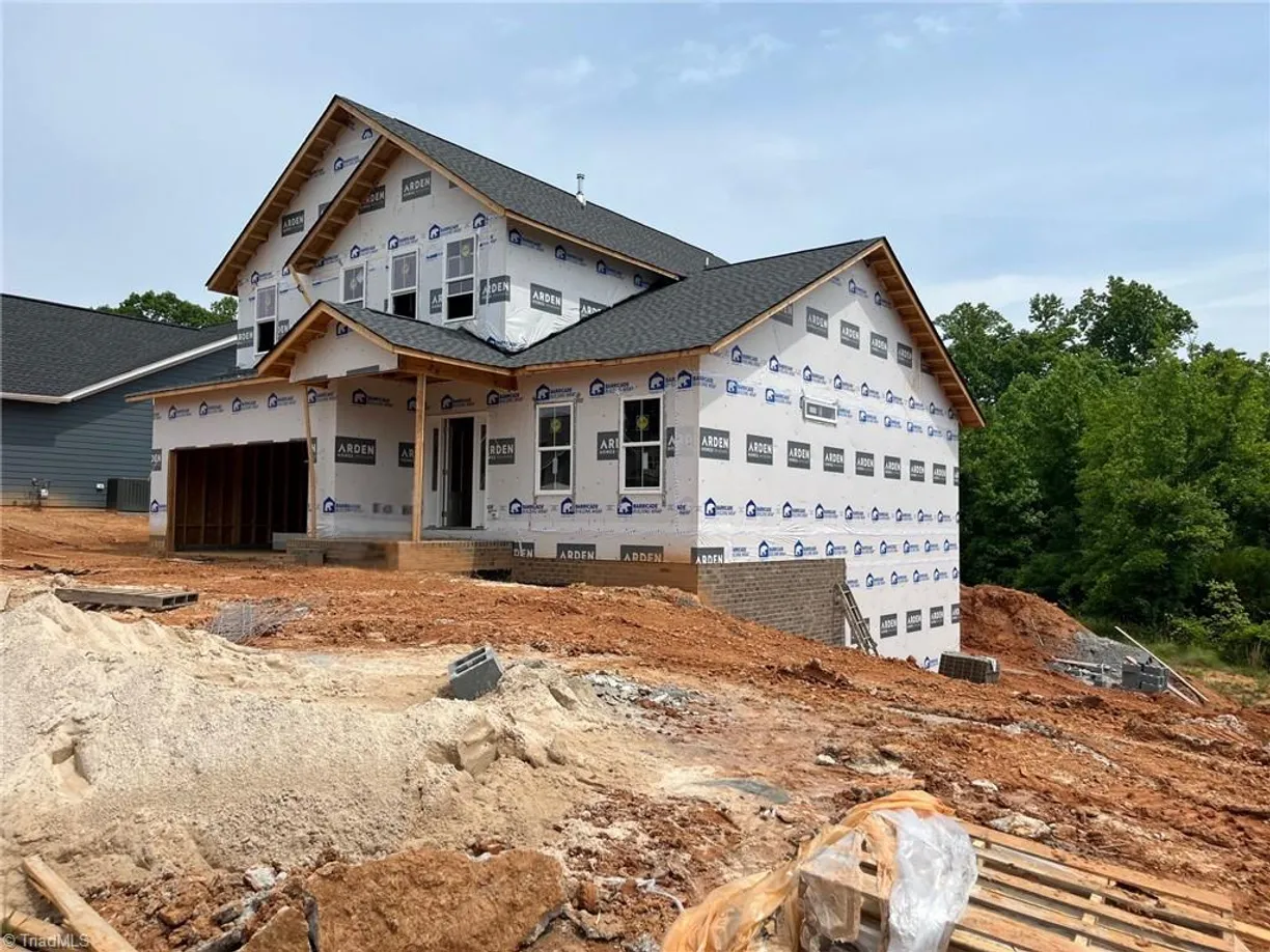 Charlotte Real Estate | View 1663 Ashmead Lane | Listing