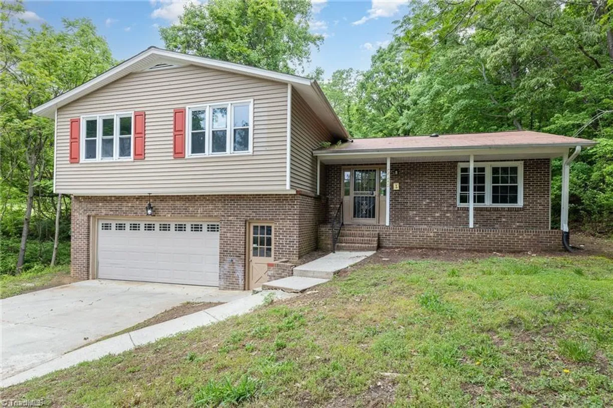 Charlotte Real Estate | View 2725 New Walkertown Road | Listing