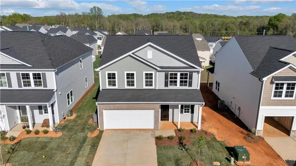 Charlotte Real Estate | View 2527 Raspberry Hill Drive | 4 Beds, 2 Baths