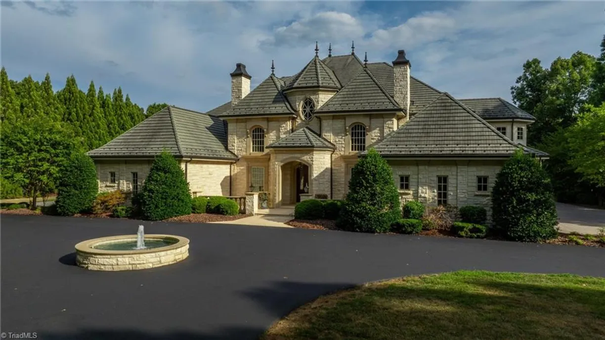 Charlotte Real Estate | View  | Listing