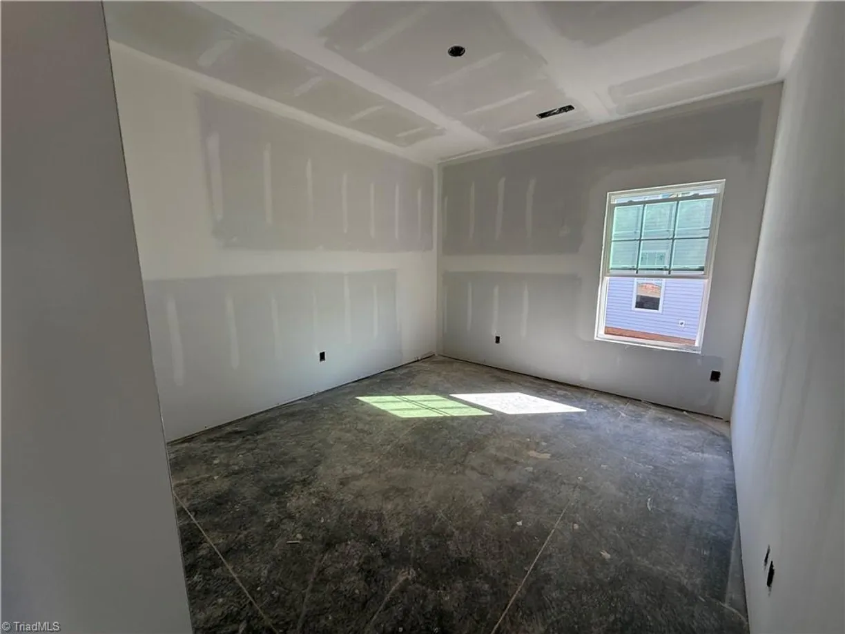 Charlotte Real Estate | View 2727 Clear Lake Court | Listing